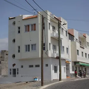 apt-nha-casa-porto-novo.cape-verdehotels.com/
